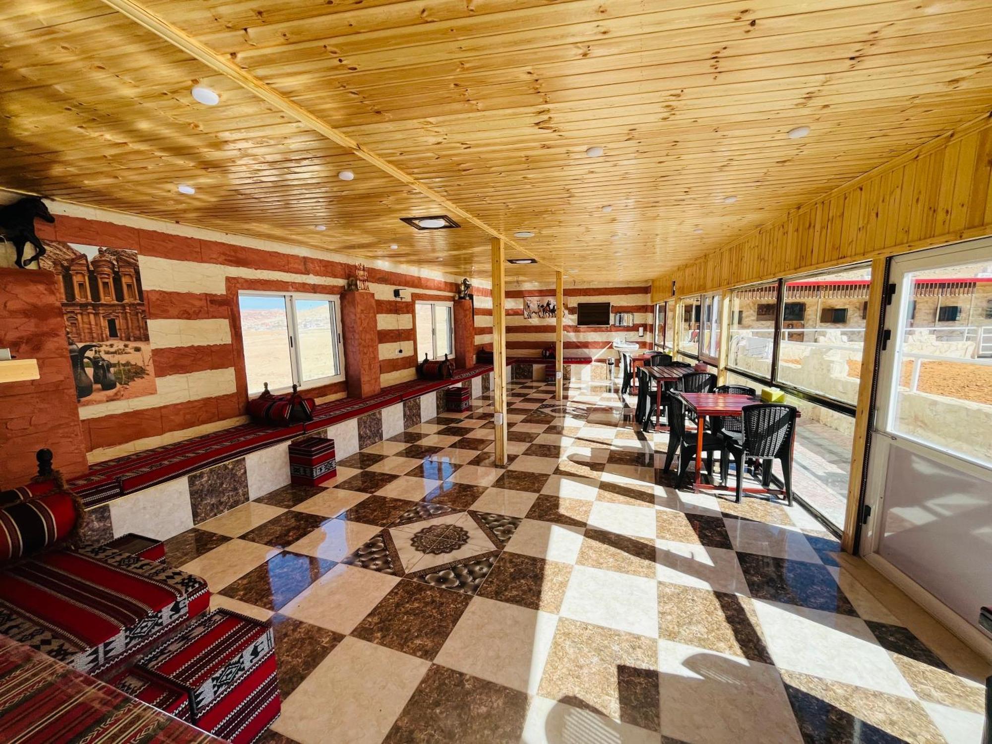 Petra Royal Ranch Bed & Breakfast Wadi Musa Ngoại thất bức ảnh